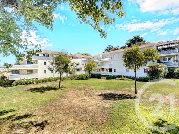 Appartement F3 à vendre  3 pièces - 63,80 m2 MARSEILLE - 13013