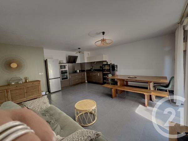 Appartement F3 à vendre  3 pièces - 63,80 m2 MARSEILLE - 13013