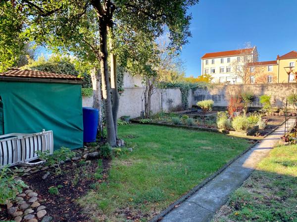 19 Rue de la République, 69310 Oullins-Pierre-Bénite