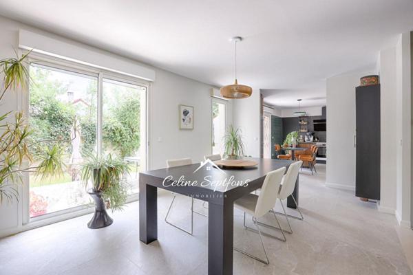 CHAMPCUEIL  Maison individuelle familiale de 140 m²  - 4 chambres, jardin, garage et sous-sol total