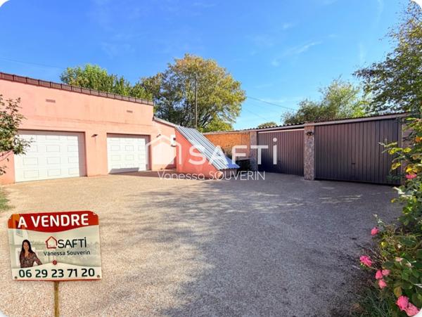 Maison T7 avec piscine et garages sur 1266 m2 clos