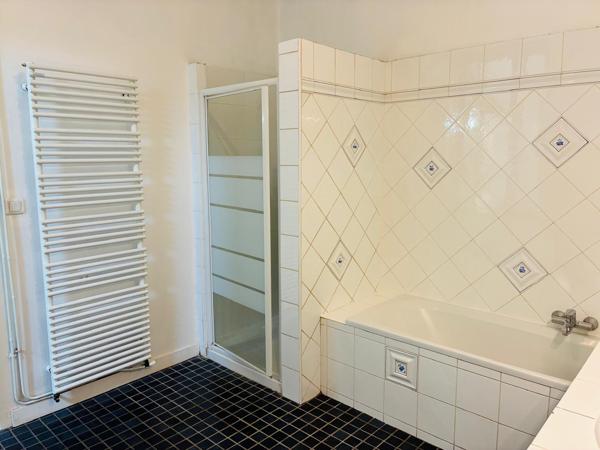 Villa de plain-pied à vendre à la Rochelle