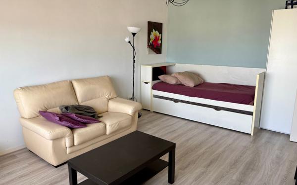 Appartement à vendre    1 pièce • 34,75 m2 Saint-Étienne