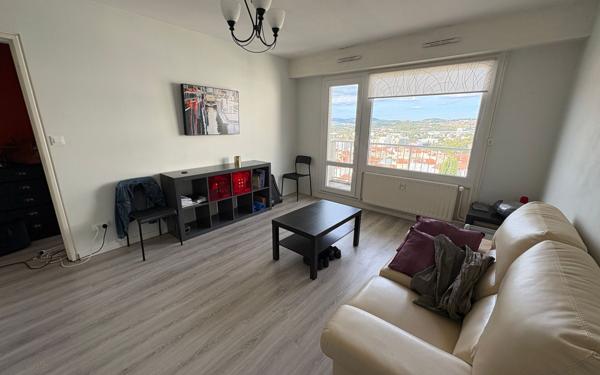 Appartement à vendre    1 pièce • 34,75 m2 Saint-Étienne