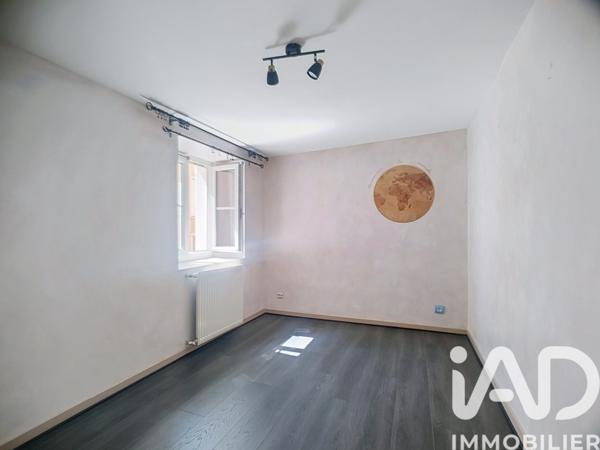 Appartement à vendre 4 pièces 82 m² Tournon-sur-Rhône