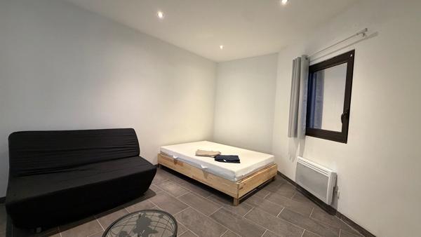 Appartement meublé T1 bis de 42m2 en RDC  – Tourcoing Passage de la Soie