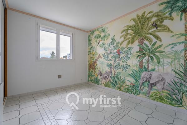 Toulon (83100) Bel appartement à la limite de la Garde sur Toulon.