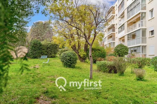 Toulon (83100) Bel appartement à la limite de la Garde sur Toulon.