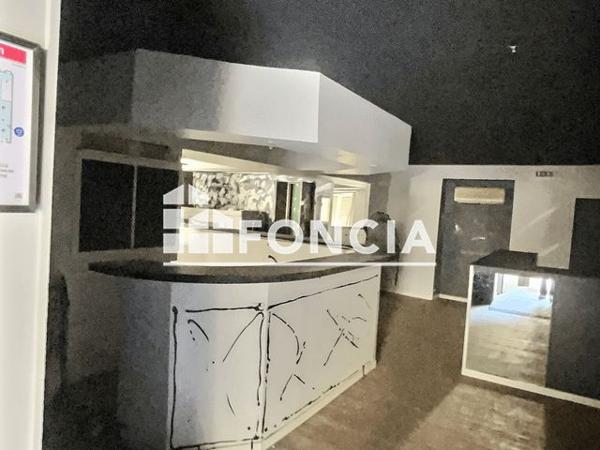 À vendre Local commercial 100 m² - Vienne 38200