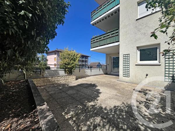 Appartement F4 à vendre  4 pièces - 76,81 m 2   THONON LES BAINS  - 74