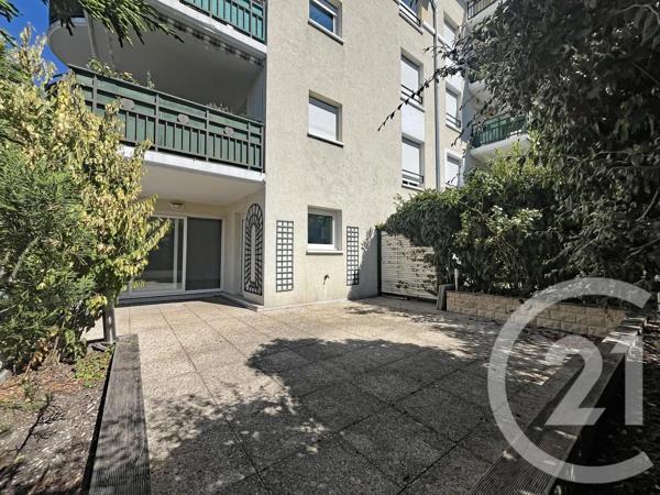 Appartement F4 à vendre  4 pièces - 76,81 m 2   THONON LES BAINS  - 74