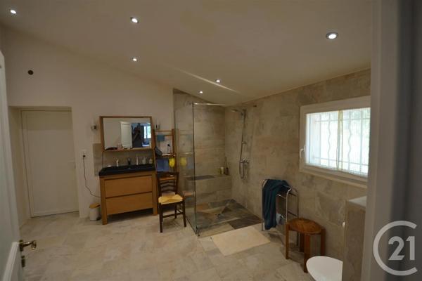 Maison à vendre  6 pièces - 188 m 2   REILLANNE  - 04