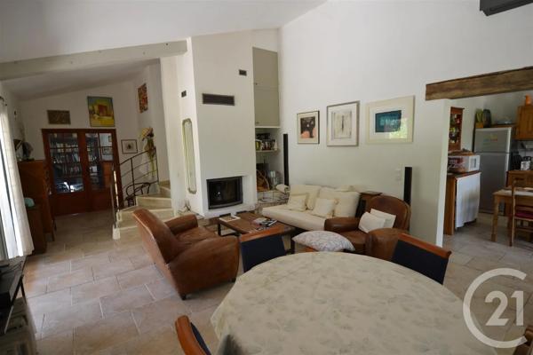 Maison à vendre  6 pièces - 188 m 2   REILLANNE  - 04