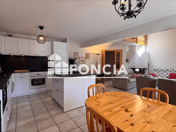 À vendre Appartement 6 pièces 123 m² - Saint-chaffrey 05330