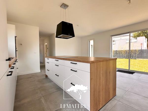 Maison neuve 143.22m² à proximité immédiate des commerces