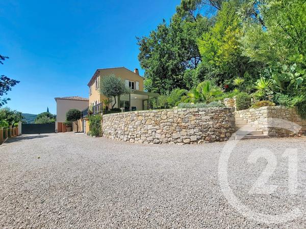 Maison à vendre  4 pièces - 105 m 2   DRAGUIGNAN  - 83