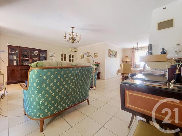 Maison à vendre  4 pièces - 105 m 2   DRAGUIGNAN  - 83