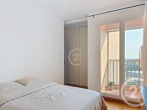 Appartement T3 à vendre  3 pièces - 78 m 2   SALON DE PROVENCE  - 13