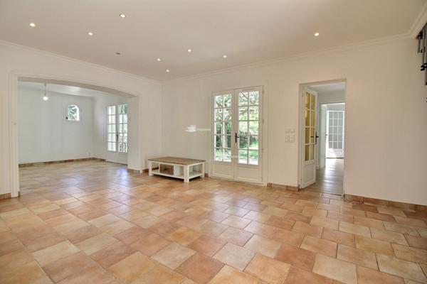 Villa 5 pièces avec piscine