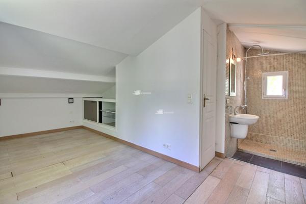 Villa 5 pièces avec piscine