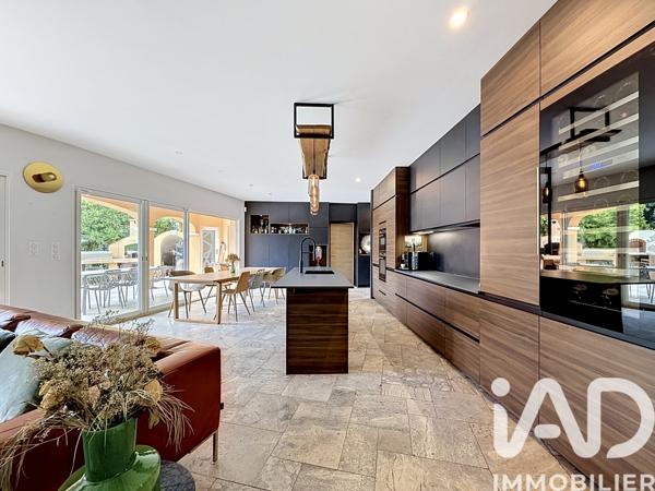 Maison à vendre 7 pièces 220 m² Pézenas