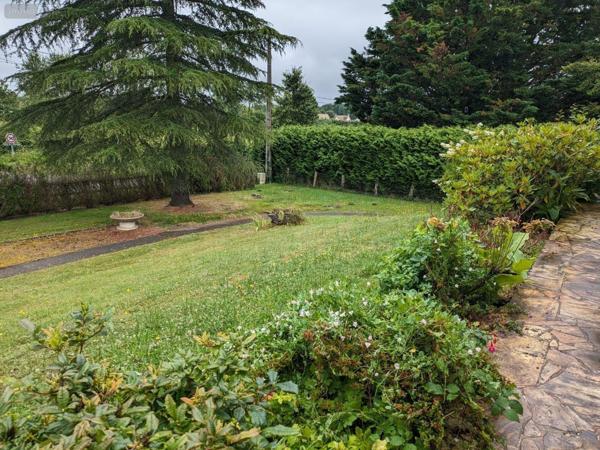 Maison à vendre à Changé dans la Sarthe (72560), ref : CHAM51