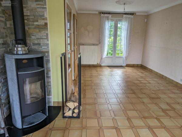 Maison à vendre à Changé dans la Sarthe (72560), ref : CHAM51