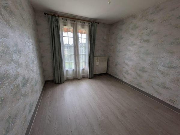 Maison à vendre à Changé dans la Sarthe (72560), ref : CHAM51