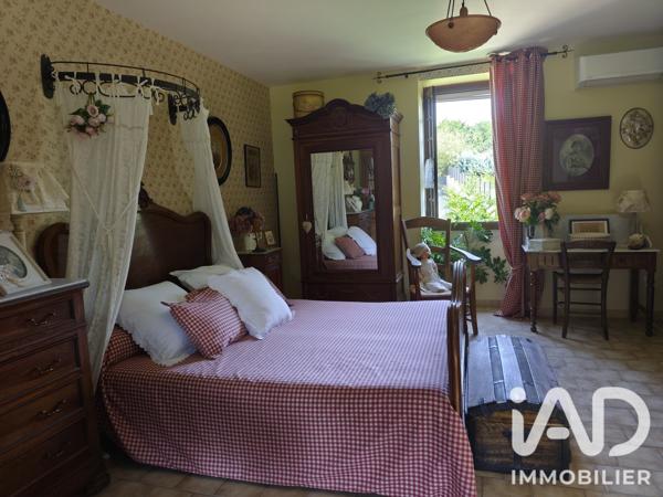 Maison à vendre 5 pièces 149,3 m² Vallon-Pont-d'Arc