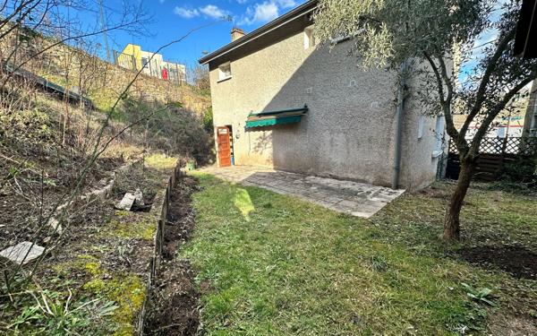 Maison à vendre    5 pièces •  L'Arbresle