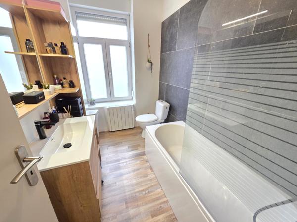 maison de ville entièrement rénovée