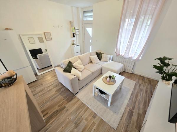 maison de ville entièrement rénovée