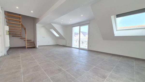 Appartement à vendre 2 pièces 62.22m² Cucq (62780)
