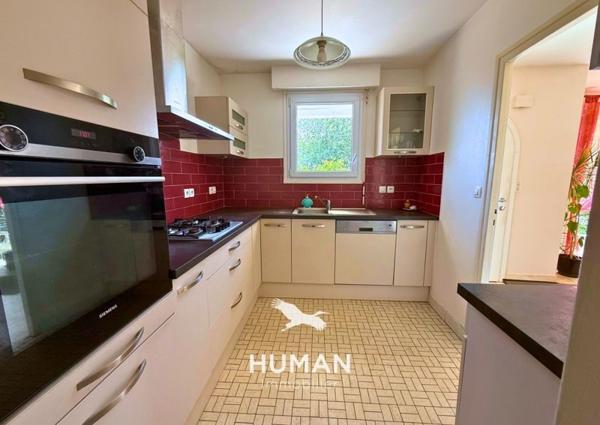 Maison à vendre 294 705 € Pluvigner 6 p 117 m² DPE D