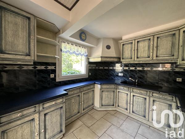 Maison à vendre 10 pièces 148 m² Le Champ-Saint-Père