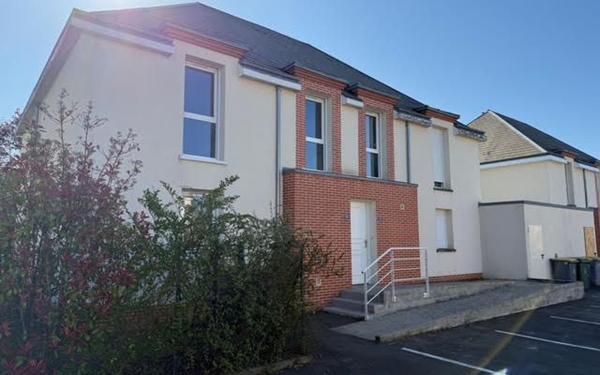 Maison à vendre    4 pièces •  Saint-Denis-en-Val