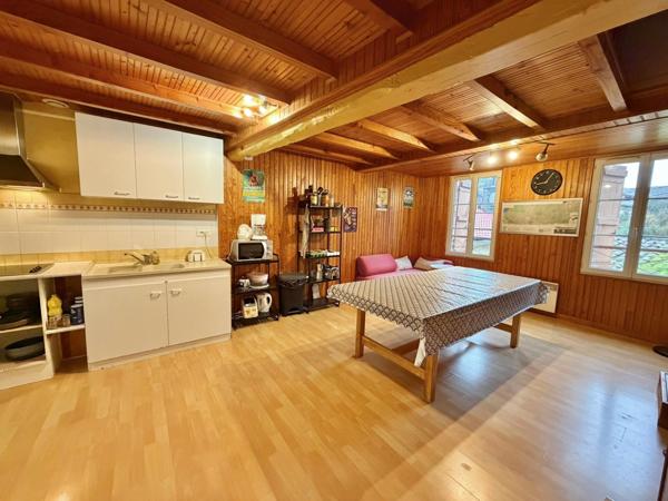 2 APPARTEMENTS EQUIPES GITES COMPOSTELLE