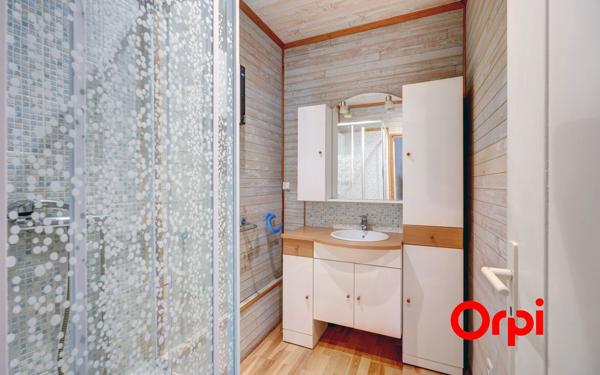 Appartement à vendre    2 pièces • 53,47 m2 Lyon 2