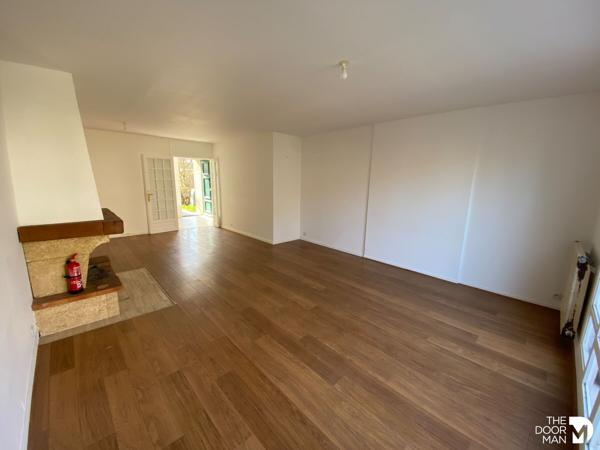 Maison - Vendu - 84 m² - LE MESNIL-SAINT-DENIS | The Door Man