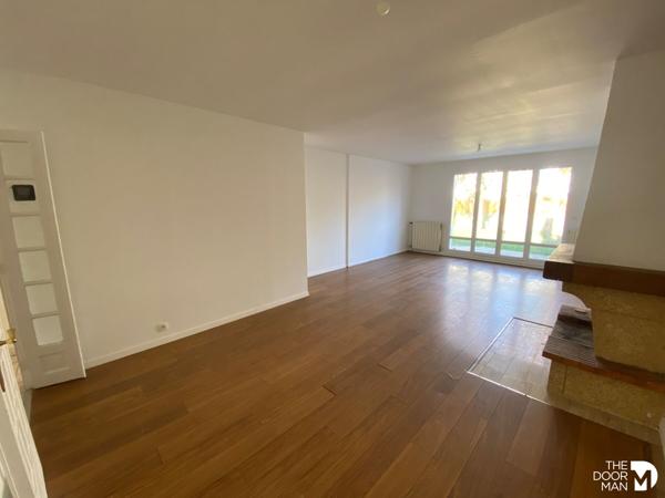 Maison - Vendu - 84 m² - LE MESNIL-SAINT-DENIS | The Door Man