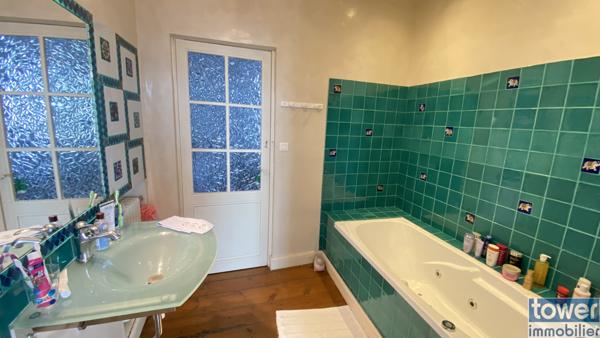 Maison de charme T6 A l'isle Jourdain