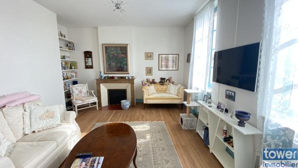 Maison de charme T6 A l'isle Jourdain