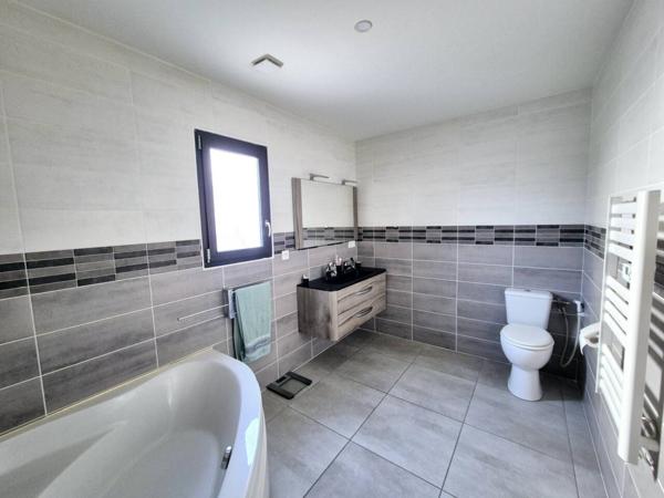 Maison à vendre 4 pièces de 127 m²