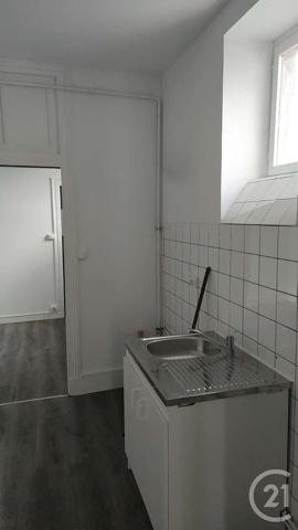 Appartement F2 à vendre  2 pièces - 31,35 m 2   MONTLUCON  - 03