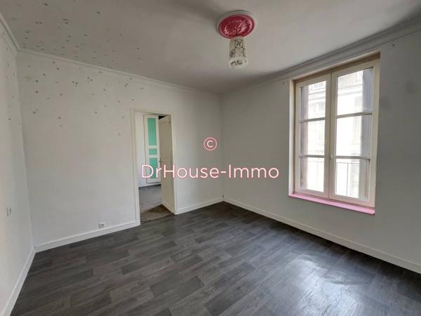 Immeuble à vendre 8 pièces de 175 m²
