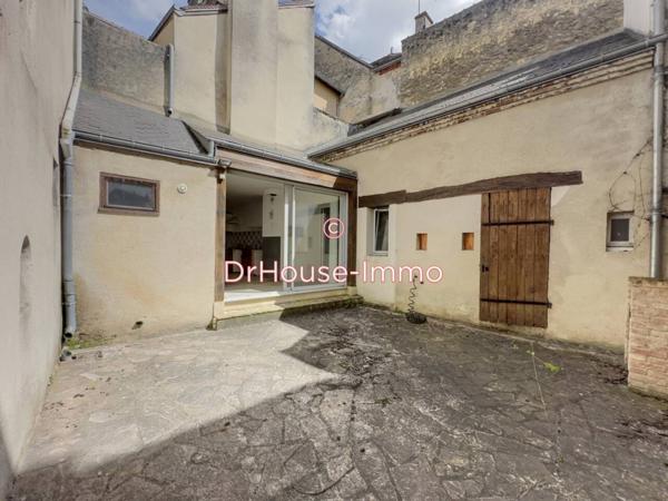 Immeuble à vendre 8 pièces de 175 m²