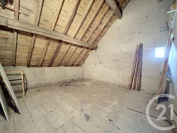 Maison à vendre  5 pièces - 127,70 m 2   ST POURCAIN SUR SIOULE  - 03