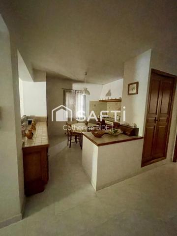 Maison 270m2 sur 2 étages gros potentiel