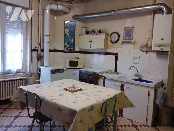 PROCHE CENTRE VILLE DE CONTRES, PROCHE TOUS COMMERCES,ECOLES