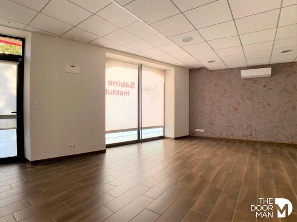 Locaux commerciaux - Loué - 51 m² - MURET | The Door Man